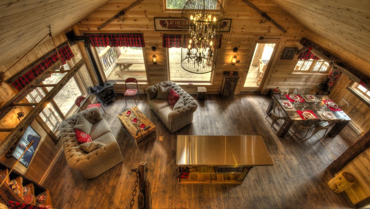 Le Bivouac - Les Chalets Spa Canada ラ・マルベー エクステリア 写真